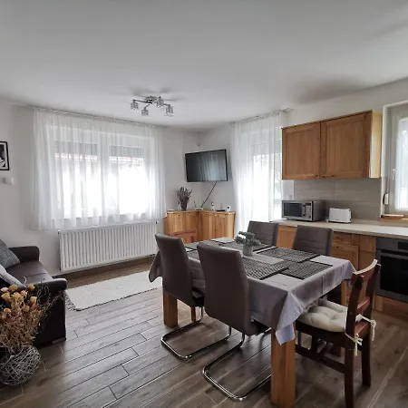 Apartment Silye De Lis *