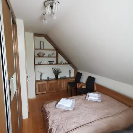 Apartment Silye De Lis Vonyarcvashegy